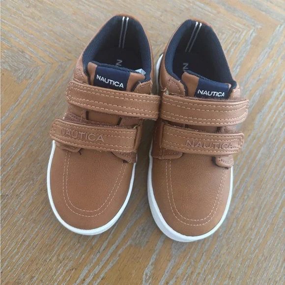 NWOT Nautica Toddler Tan Dress Shoes with White Soles - Picture 1 of 3